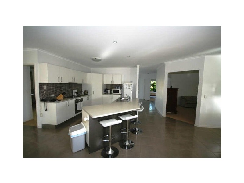 29 The Avenue, Peregian Springs QLD 4573