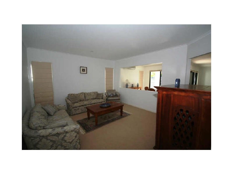 29 The Avenue, Peregian Springs QLD 4573