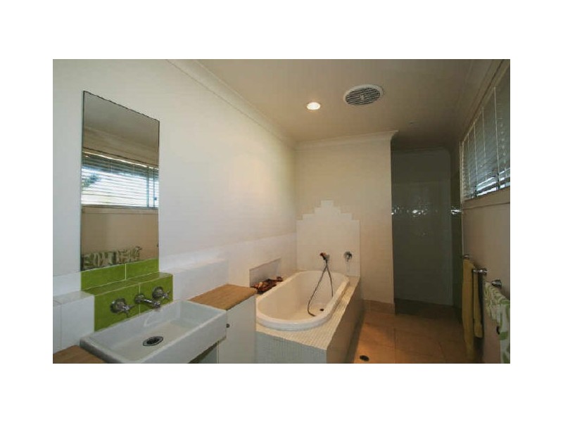 6 Coucal Crescent, Peregian Beach QLD 4573