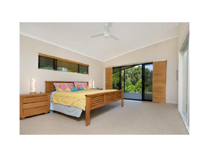 5 Lakeside Drive, Peregian Beach QLD 4573
