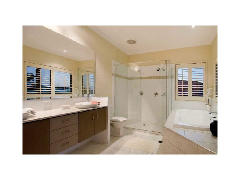 12 Balgownie Drive, Peregian Springs QLD 4573