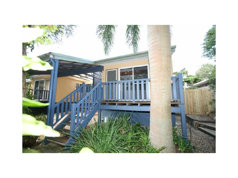 2/2247 David Low Way, Peregian Beach QLD 4573