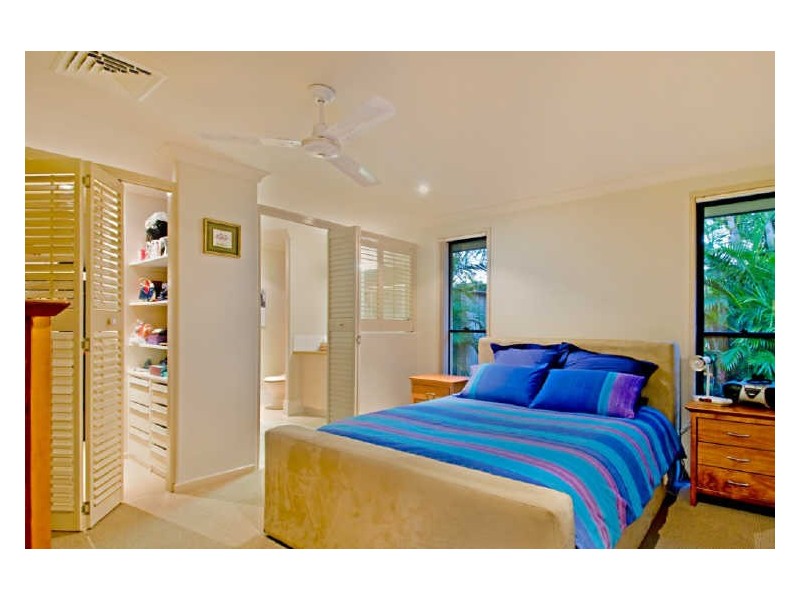 10 Friarbird Place, Twin Waters QLD 4564