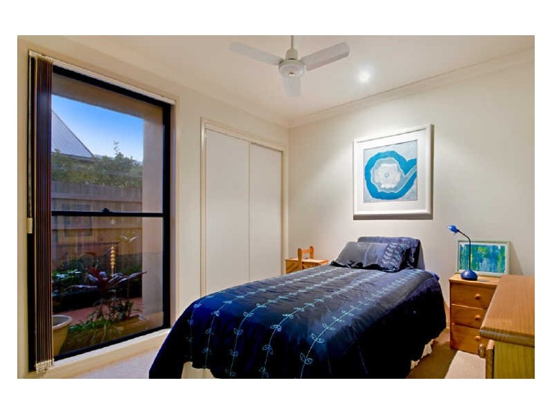 10 Friarbird Place, Twin Waters QLD 4564