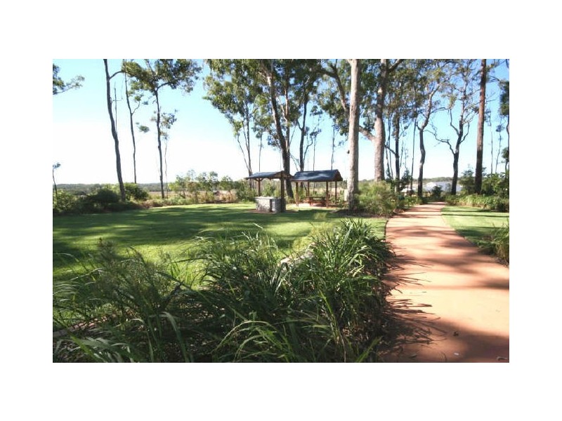 18 Longwood Drive, Peregian Springs QLD 4573