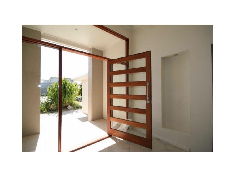 8 Inverness Place, Peregian Springs QLD 4573