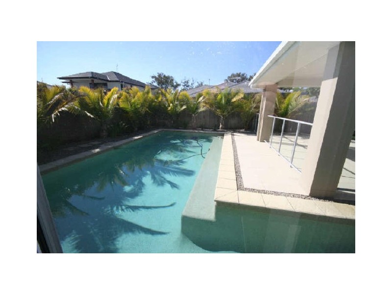 8 Inverness Place, Peregian Springs QLD 4573