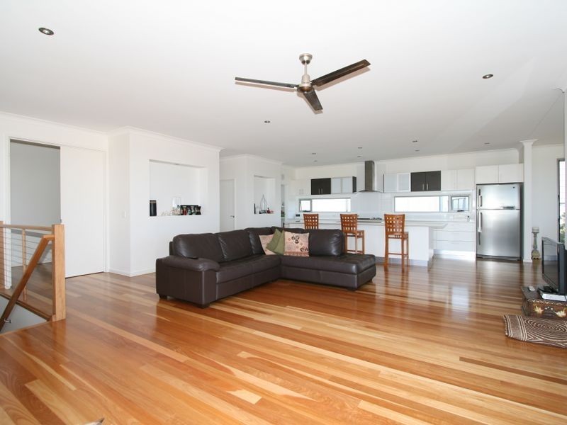 100 Persimmon Drive, Peregian Beach QLD 4573