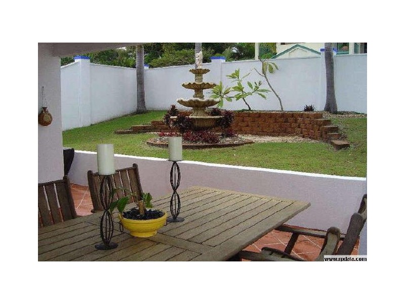 30 Callitris Crescent, Marcus Beach QLD 4573
