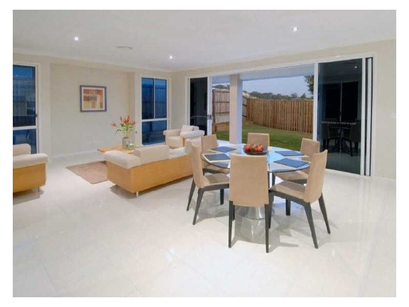 160 The Avenue, Peregian Springs QLD 4573