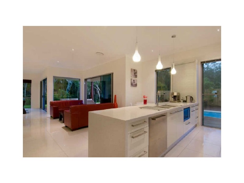 11 Glen Abby Avenue, Peregian Springs QLD 4573