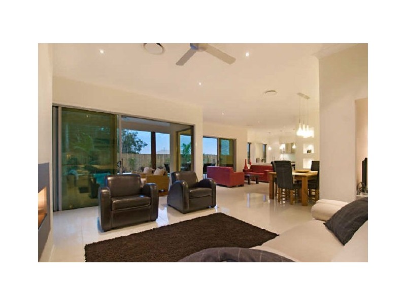 11 Glen Abby Avenue, Peregian Springs QLD 4573