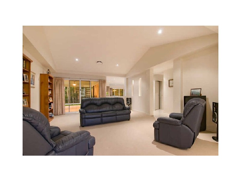19 Glen Abby Avenue, Peregian Springs QLD 4573