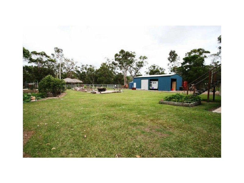 25 Paradise Drive, Weyba Downs QLD 4562