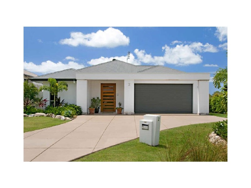 2 Shoal Court, Peregian Springs QLD 4573