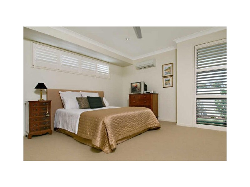 2 Shoal Court, Peregian Springs QLD 4573