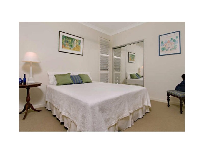 2 Shoal Court, Peregian Springs QLD 4573