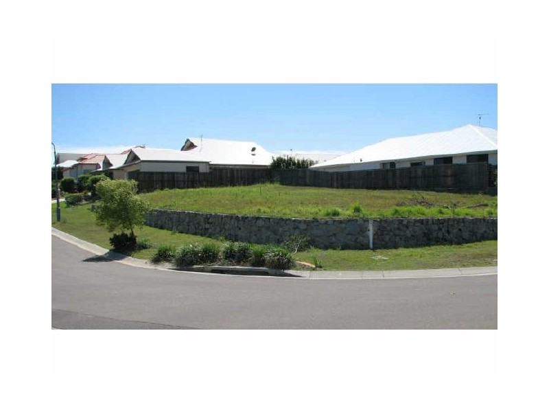 8 Maddens Crescent, Peregian Springs QLD 4573