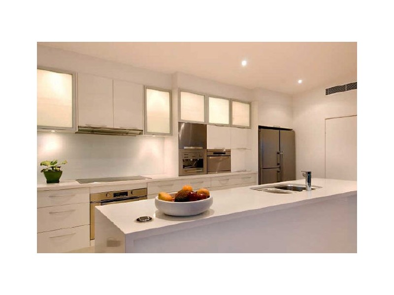 327 David Low Way, Peregian Beach QLD 4573