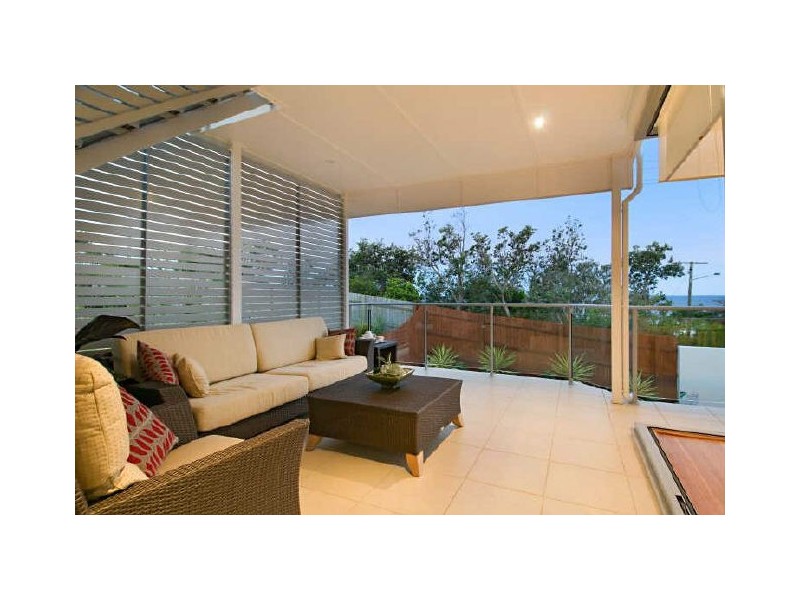 327 David Low Way, Peregian Beach QLD 4573