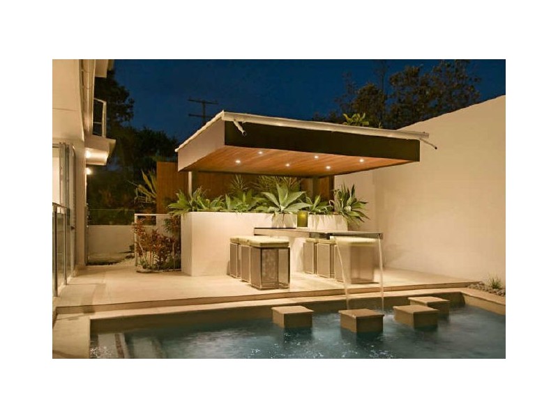 327 David Low Way, Peregian Beach QLD 4573