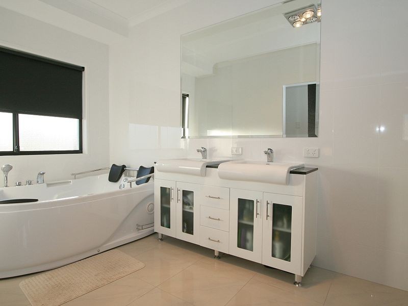 6 Spyglass Close, Peregian Springs QLD 4573