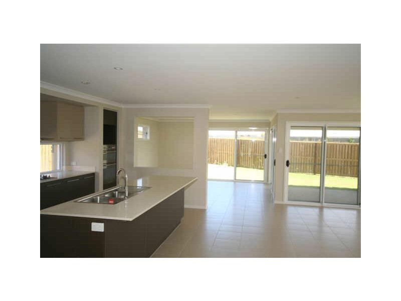 158 The Avenue, Peregian Springs QLD 4573