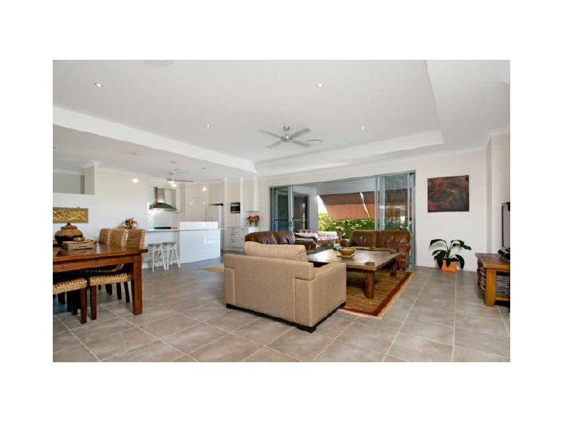 138 The Avenue, Peregian Springs QLD 4573