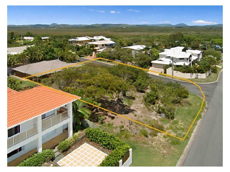 7 Calliandra Grove, Peregian Beach QLD 4573