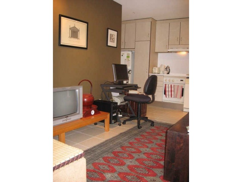 3/2 Peregian Esplanade, Peregian Beach QLD 4573