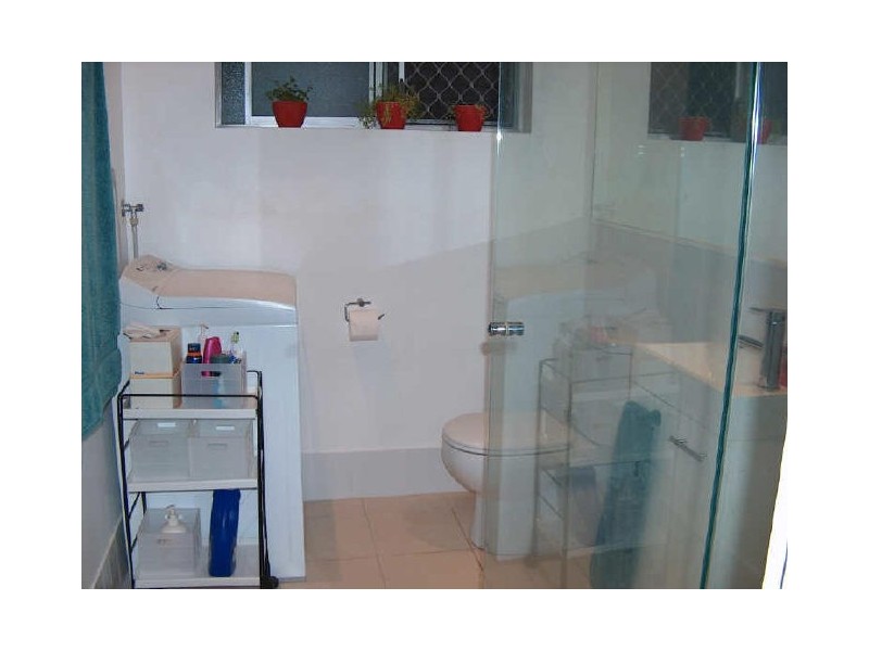 3/2 Peregian Esplanade, Peregian Beach QLD 4573