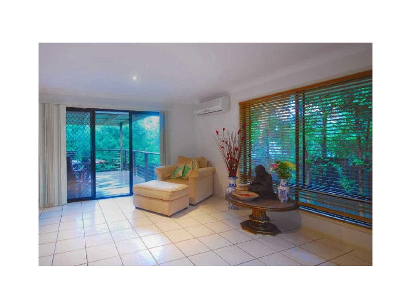 8 Valerie Avenue, Mount Coolum QLD 4573