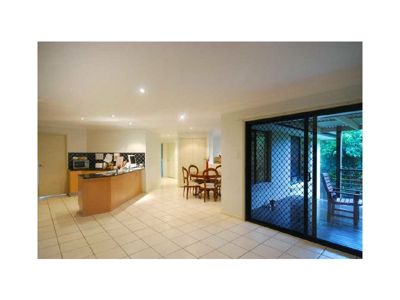 8 Valerie Avenue, Mount Coolum QLD 4573