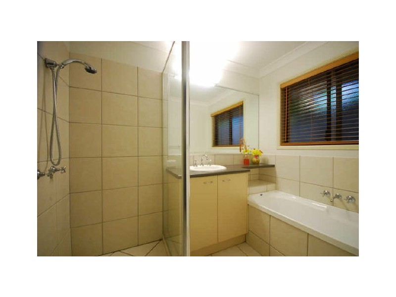 8 Valerie Avenue, Mount Coolum QLD 4573