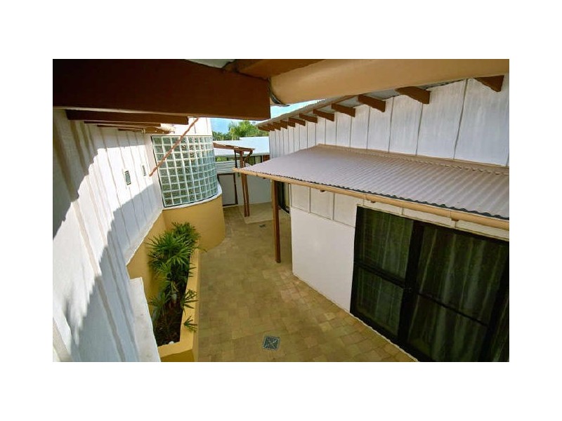 1/2255 David Low Way, Peregian Beach QLD 4573