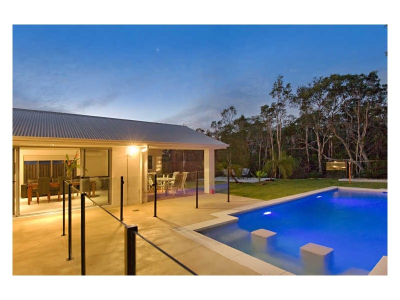 21 Longcove Place, Peregian Springs QLD 4573