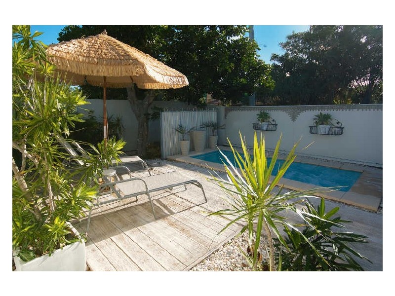 12 Landrail Street, Peregian Beach QLD 4573