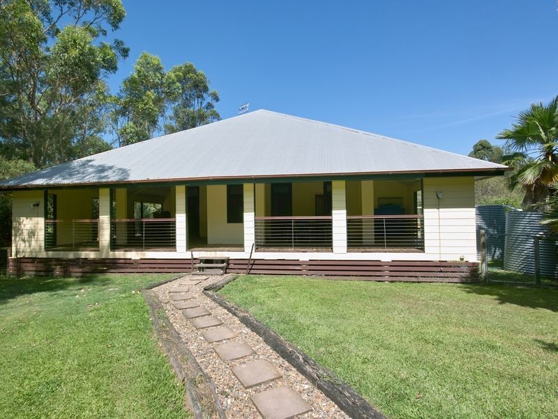 15 Paradise Drive, Weyba Downs QLD 4562