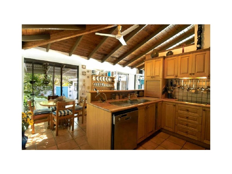 2 Corella Crescent, Peregian Beach QLD 4573