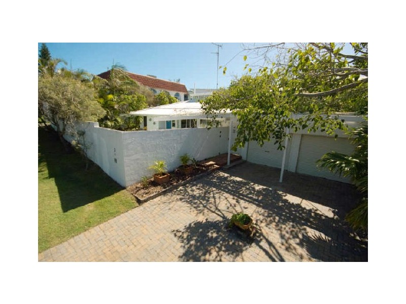 2 Corella Crescent, Peregian Beach QLD 4573