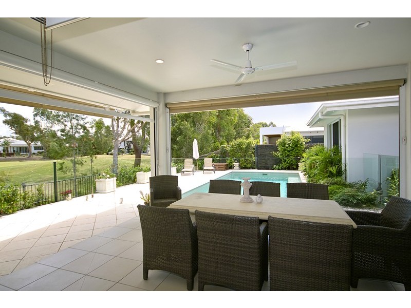 37 Lakeside Drive, Peregian Springs QLD 4573