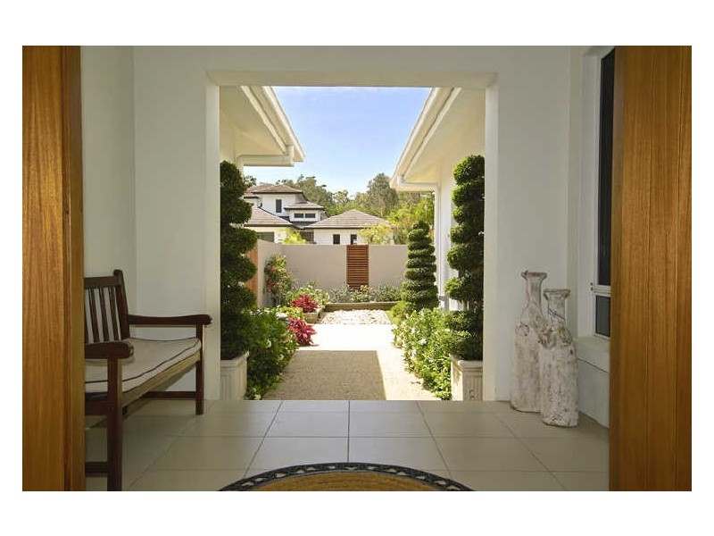 37 Lakeside Drive, Peregian Springs QLD 4573