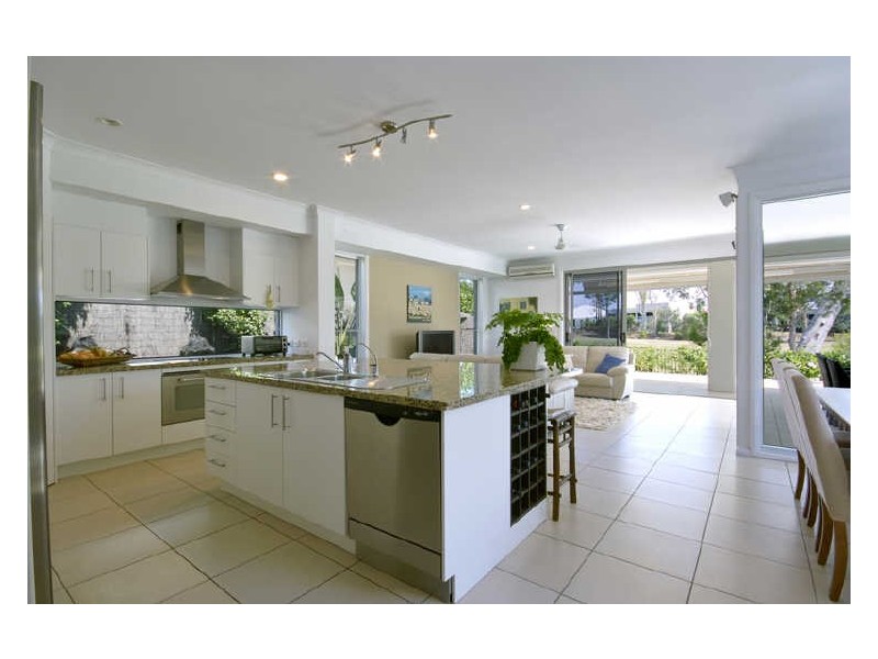 37 Lakeside Drive, Peregian Springs QLD 4573