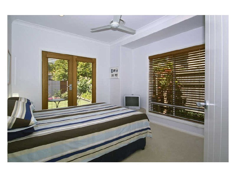 37 Lakeside Drive, Peregian Springs QLD 4573