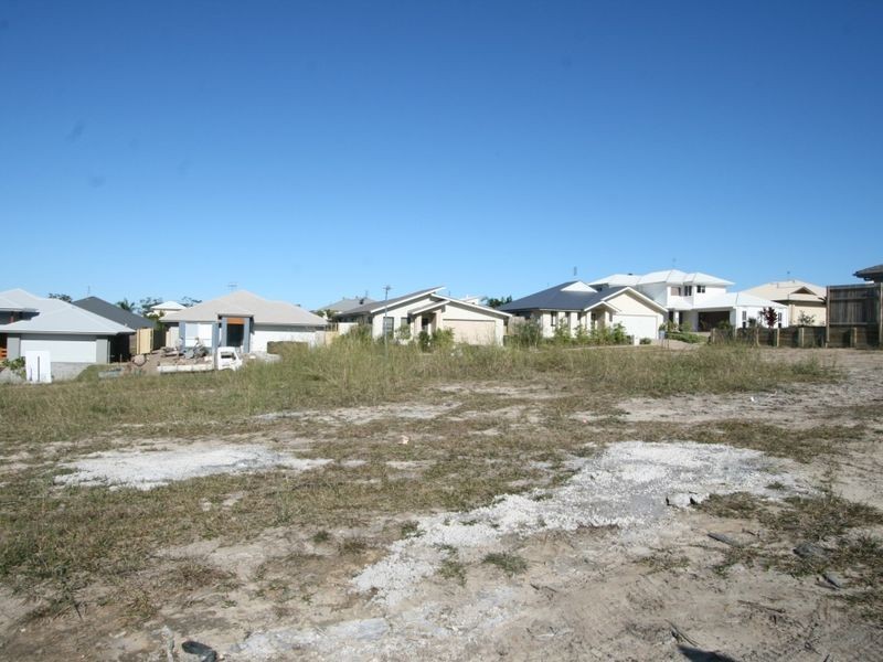 6 Waterville Way, Peregian Springs QLD 4573