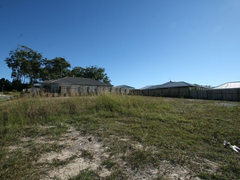 6 Waterville Way, Peregian Springs QLD 4573