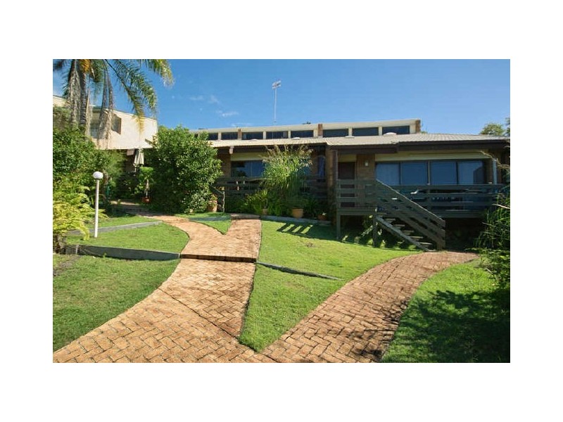 2/13 Martin Street, Peregian Beach QLD 4573