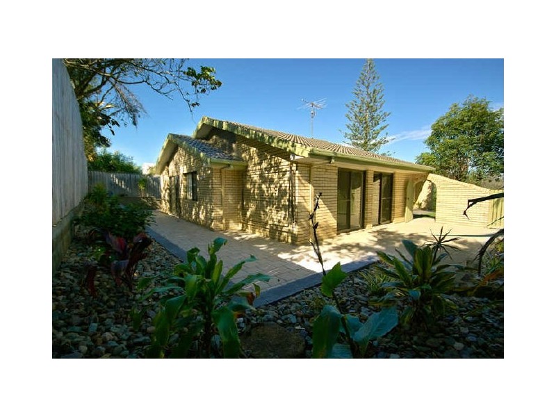 16 Cormorant Crescent, Peregian Beach QLD 4573