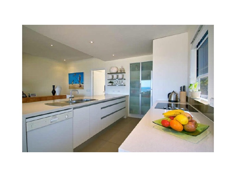 4/18 Peregian Esplanade, Peregian Beach QLD 4573