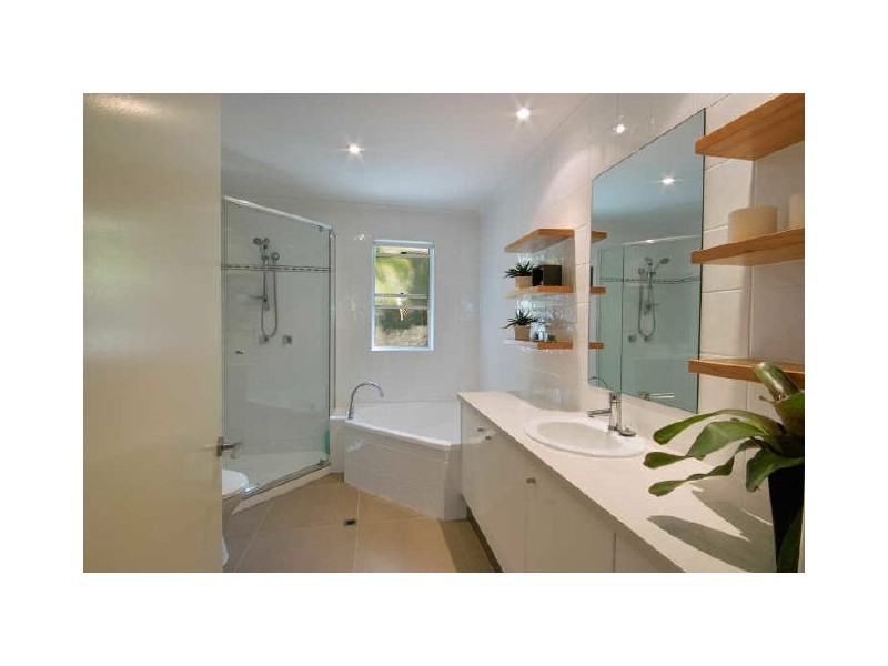 4/18 Peregian Esplanade, Peregian Beach QLD 4573